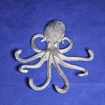Metal Octopus w/Hook Arms