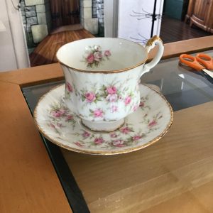 Tea Cup & Saucer Set