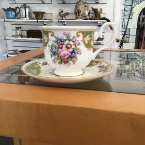 Tea Cup & Saucer Set